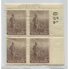 ARGENTINA 1911 GJ 327 ESTAMPILLAS NUEVAS MINT !!! DENTADO 13 1/4 x 13 1/4 MUY RARO CUADRO CON BORDES ESQUINA DE HOJA NUMERADO U$ 138 LUJO TOTAL OFRECIDO AQUI CON BAJISIMA BASE !!!